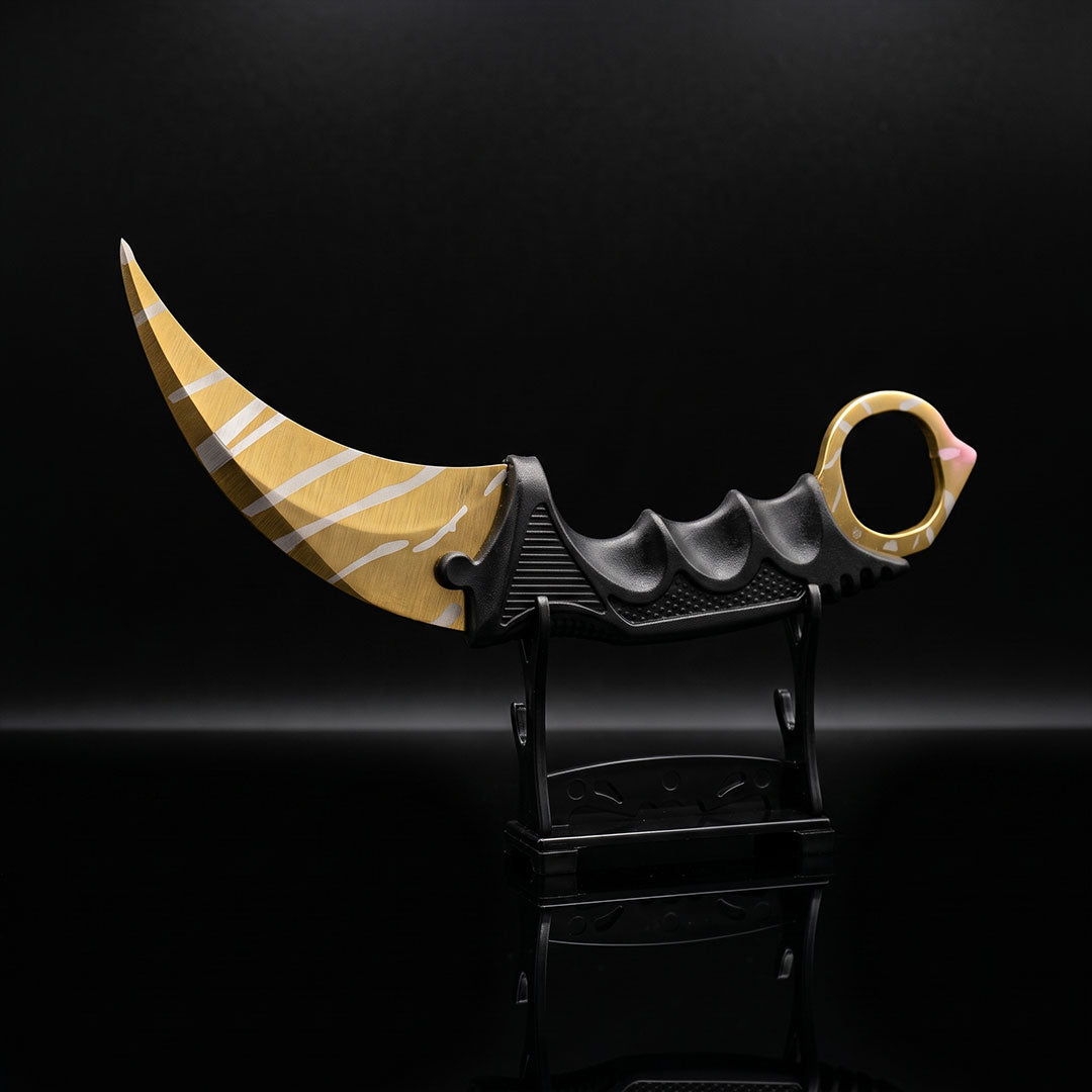 Karambit Tiger Tooth (Blunt Showpiece)