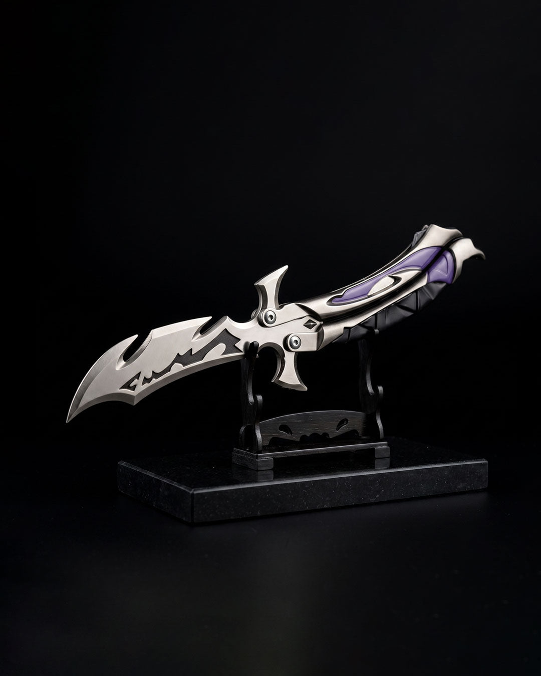 Reaver Butterfly (Blunt Knife Collectible)